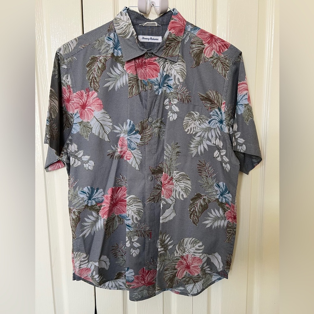 Tommy Bahamas casual shirt size M